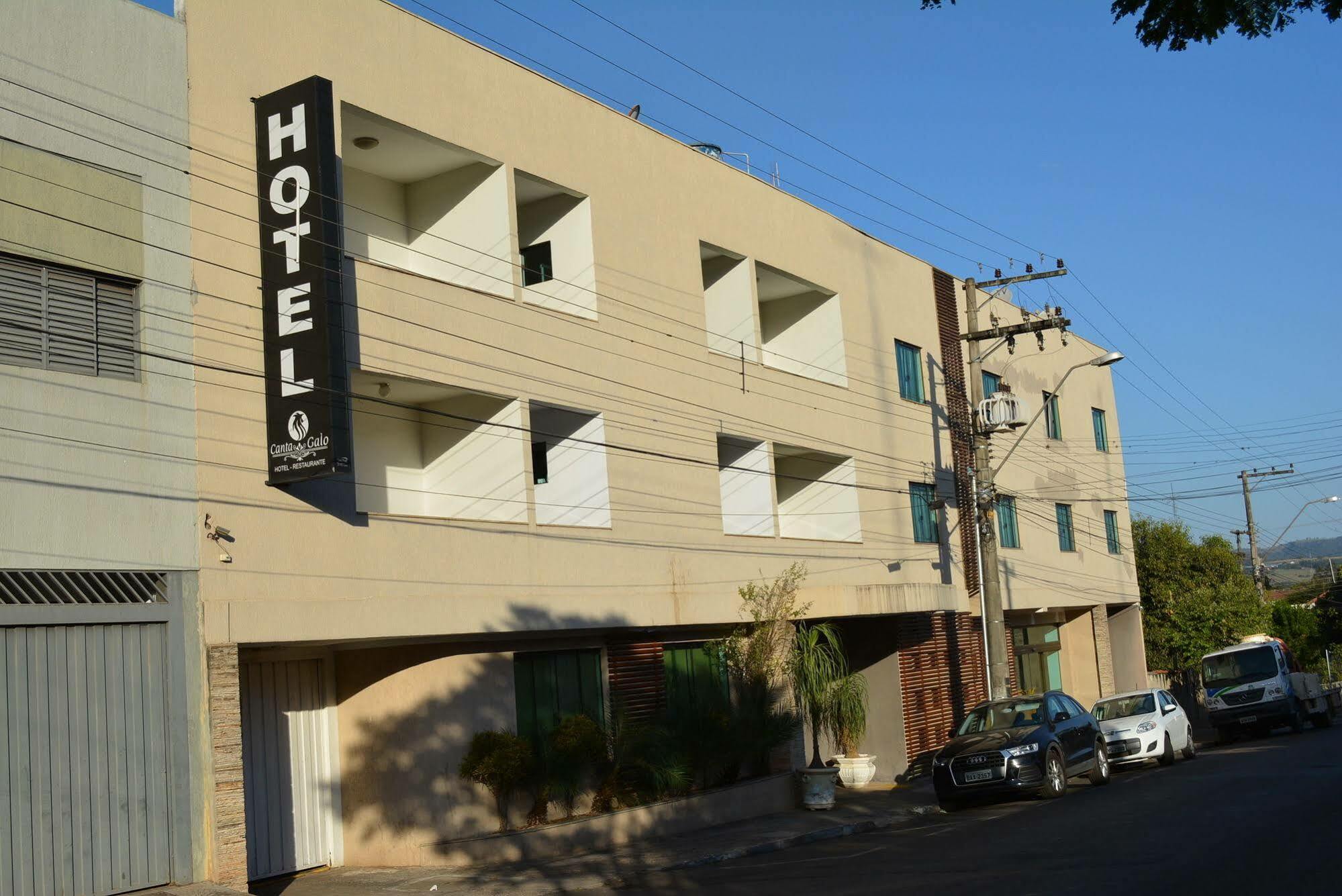 Hotel E Restaurante Canta Galo Jacarezinho Bagian luar foto